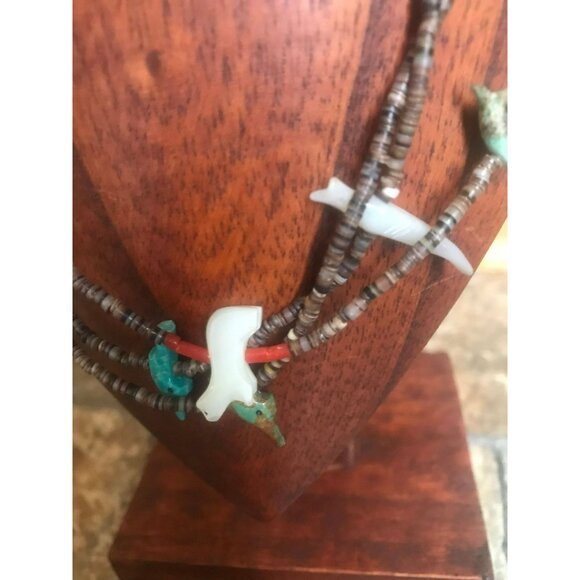 Vtg Zuni Fetish 3 Strand Necklace Native American Hand Carved Turquoise - Picture 6 of 10